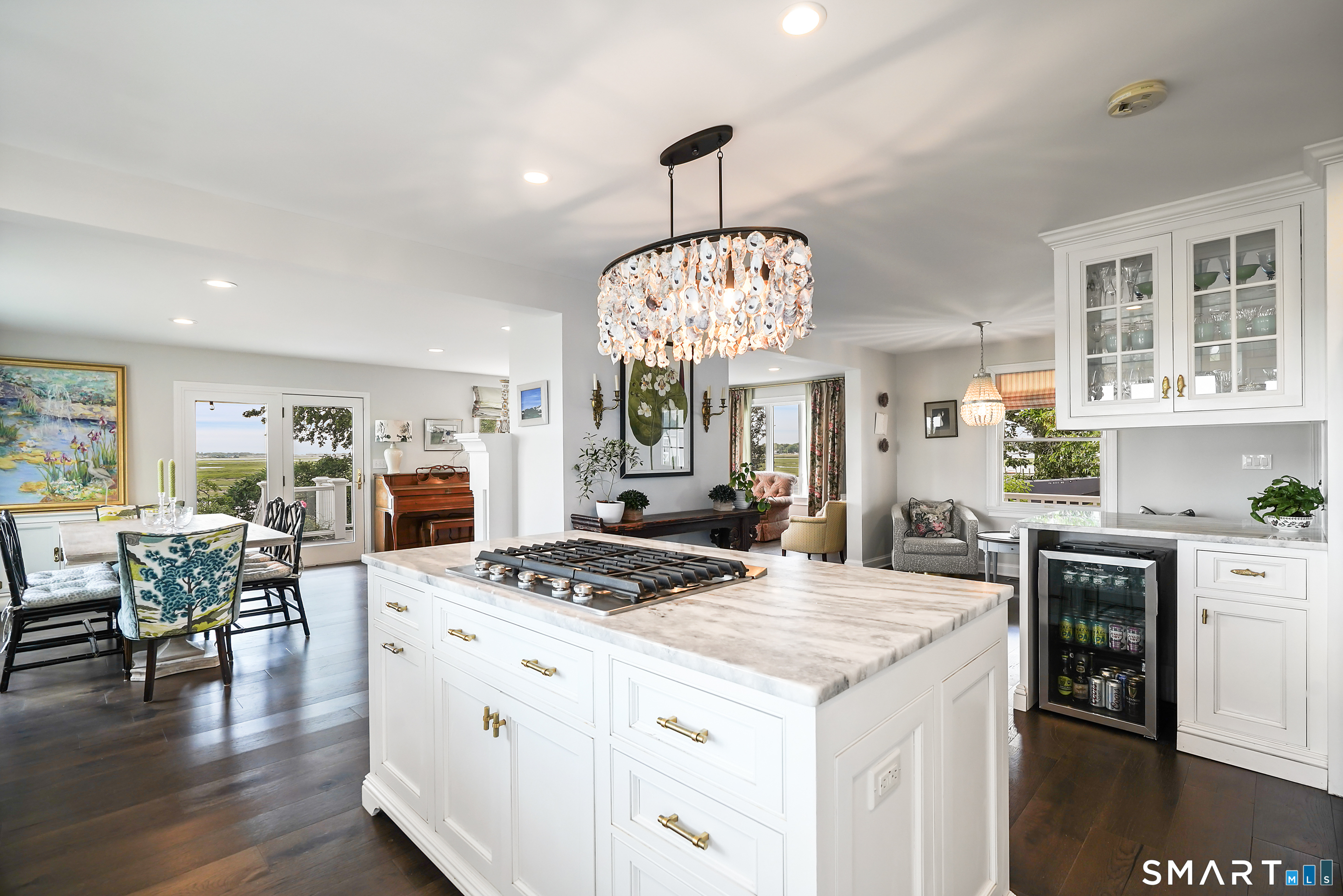 18 Sailors Lane Milford CT 06460