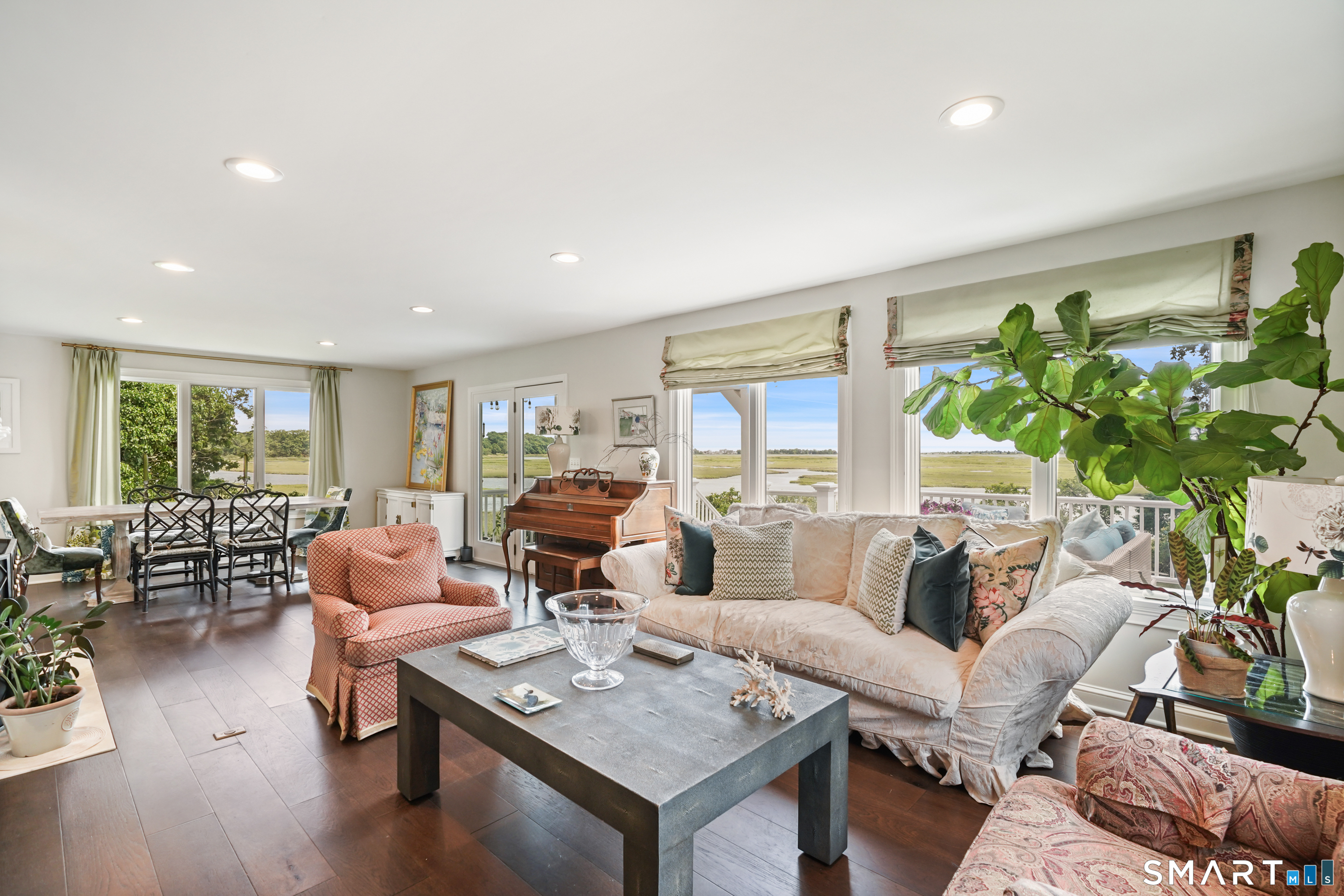 18 Sailors Lane Milford CT 06460