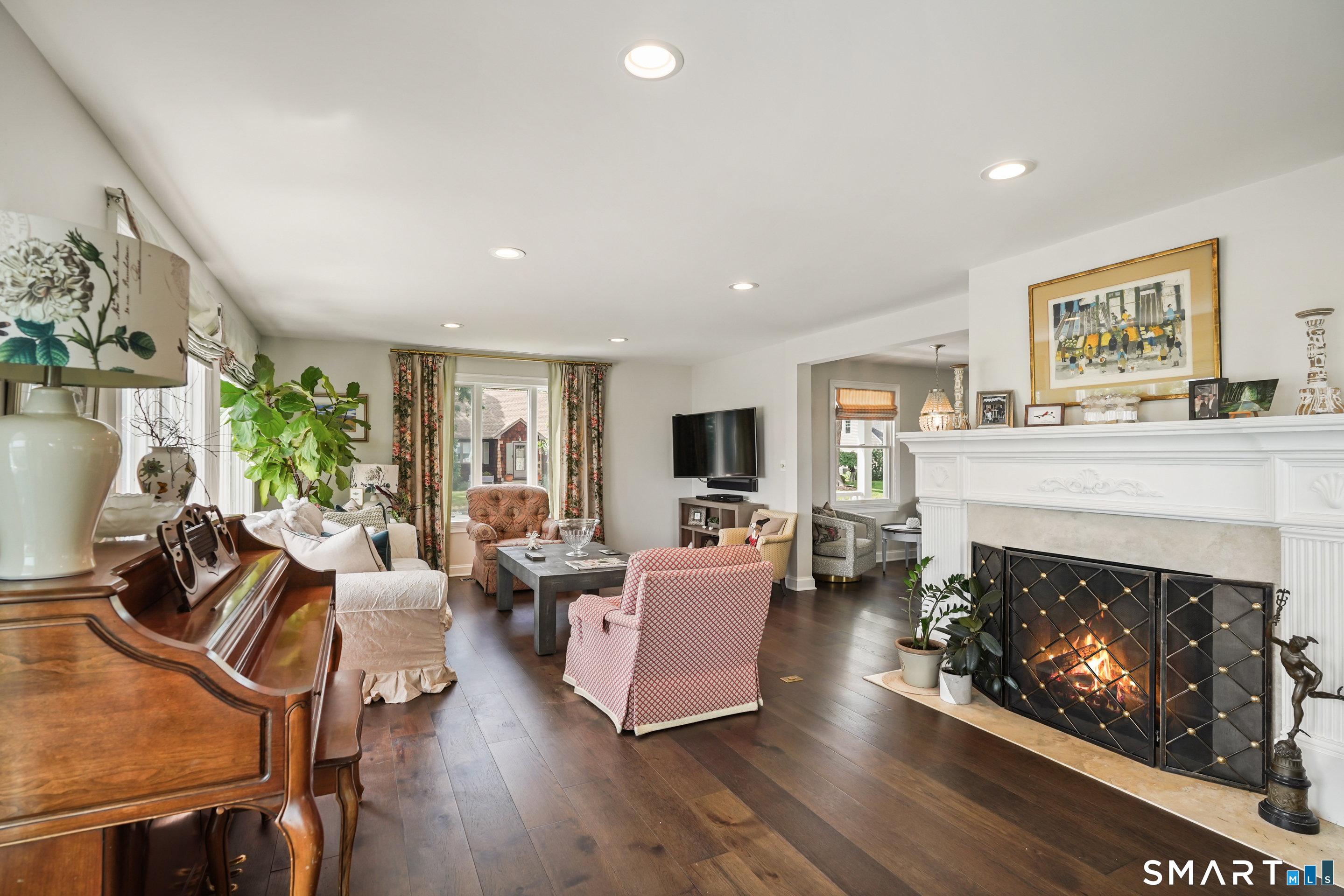 18 Sailors Lane Milford CT 06460