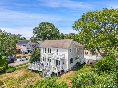 18 Sailors Lane Milford CT 06460
