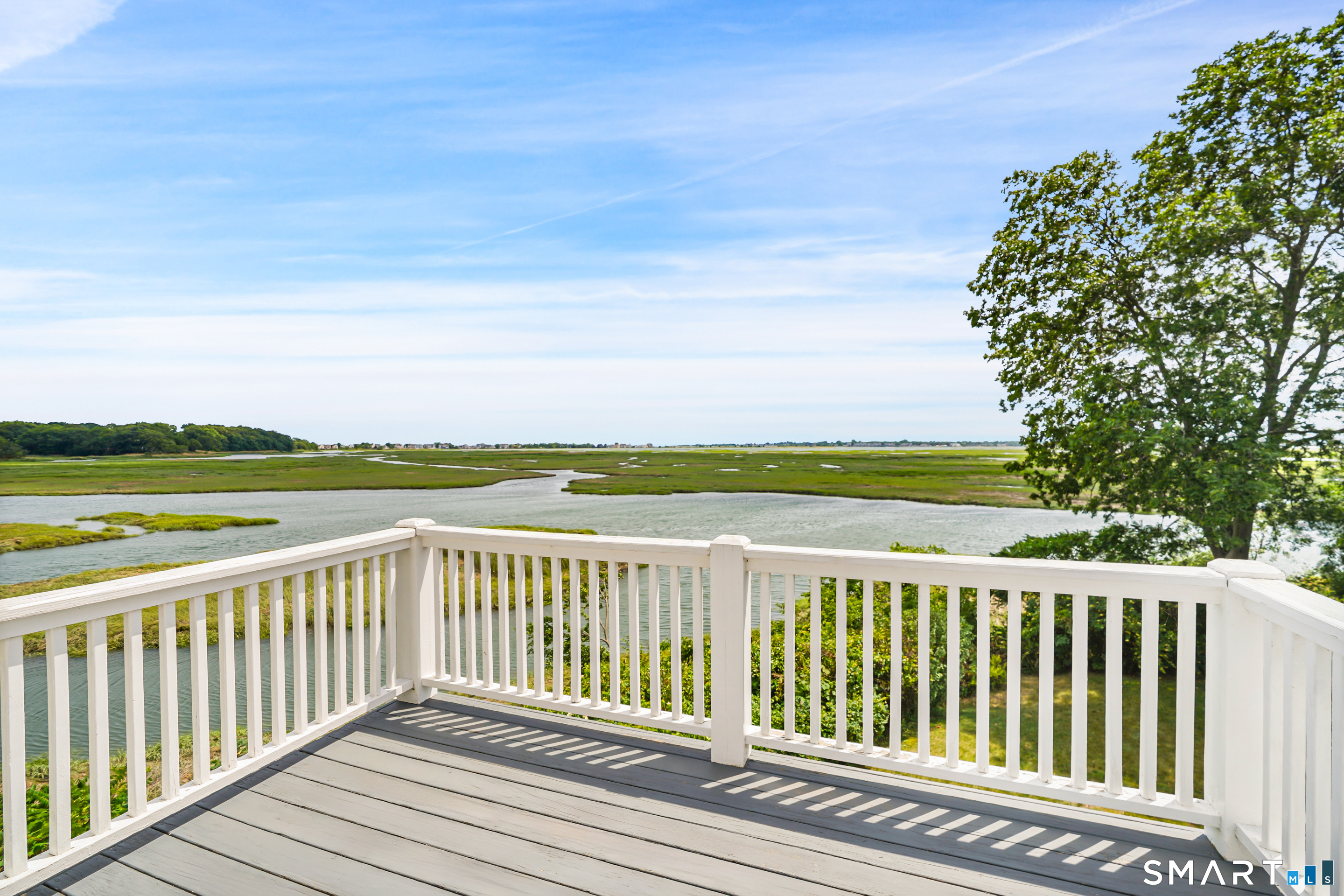 18 Sailors Lane Milford CT 06460