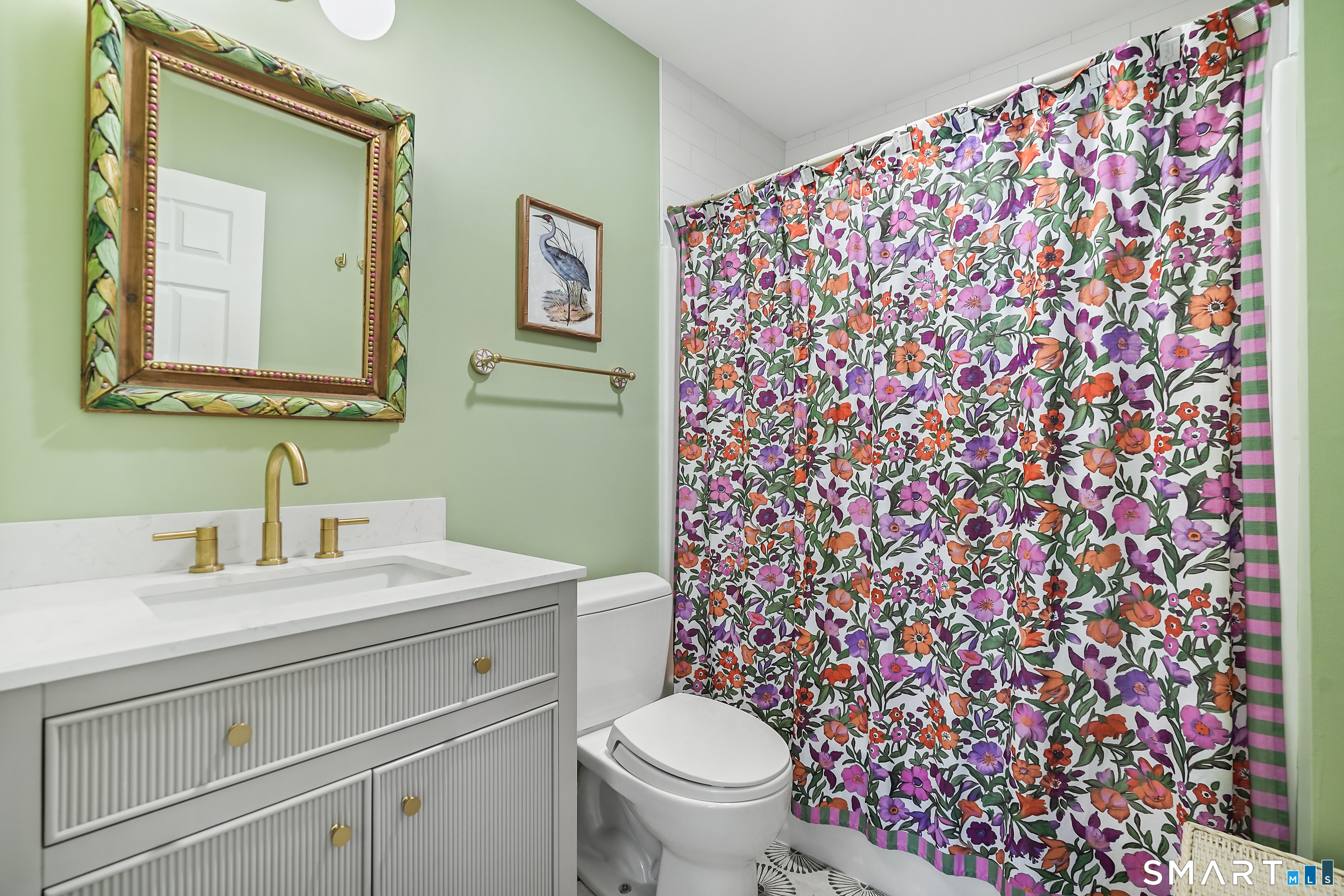 18 Sailors Lane Milford CT 06460