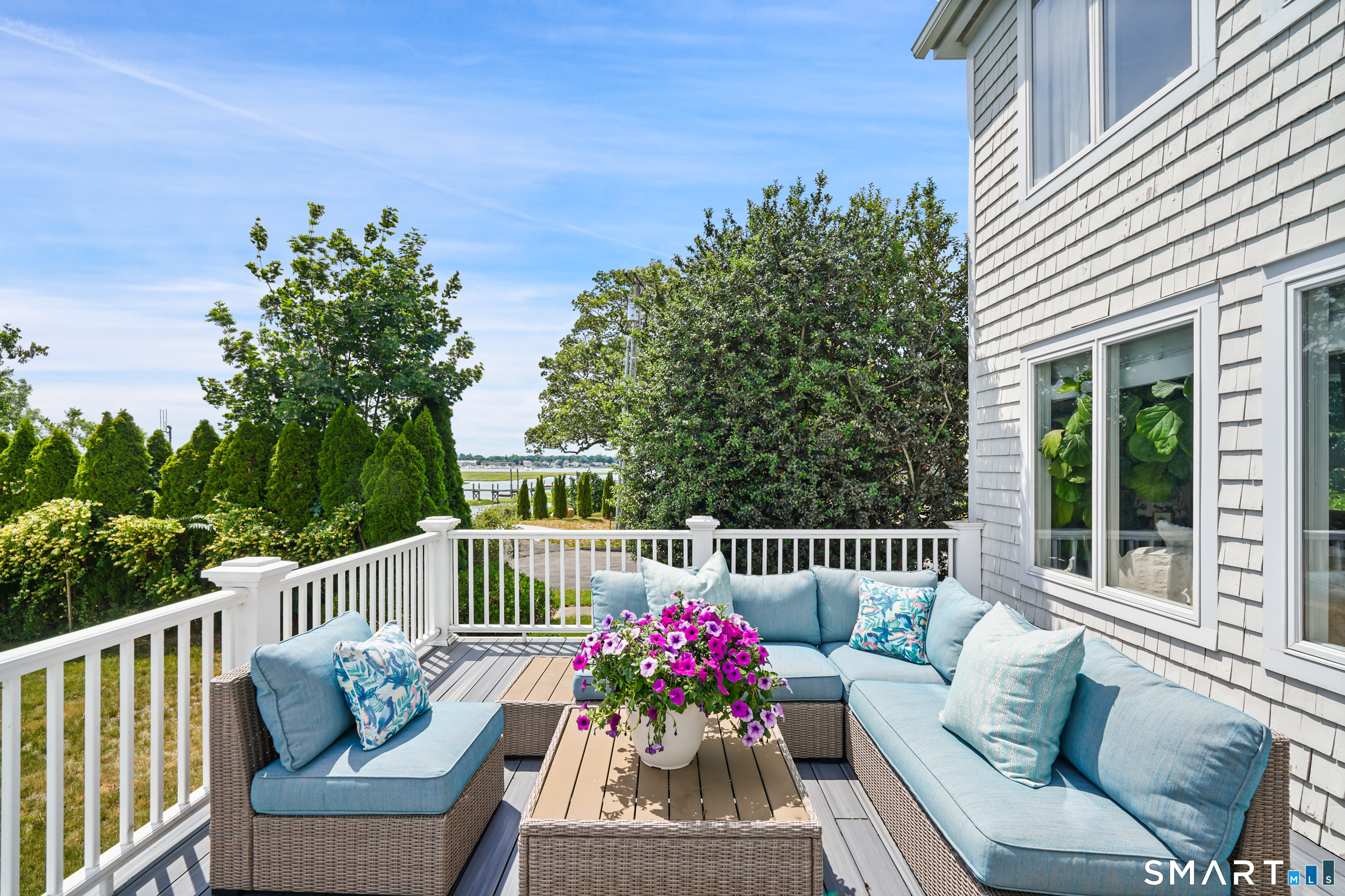18 Sailors Lane Milford CT 06460
