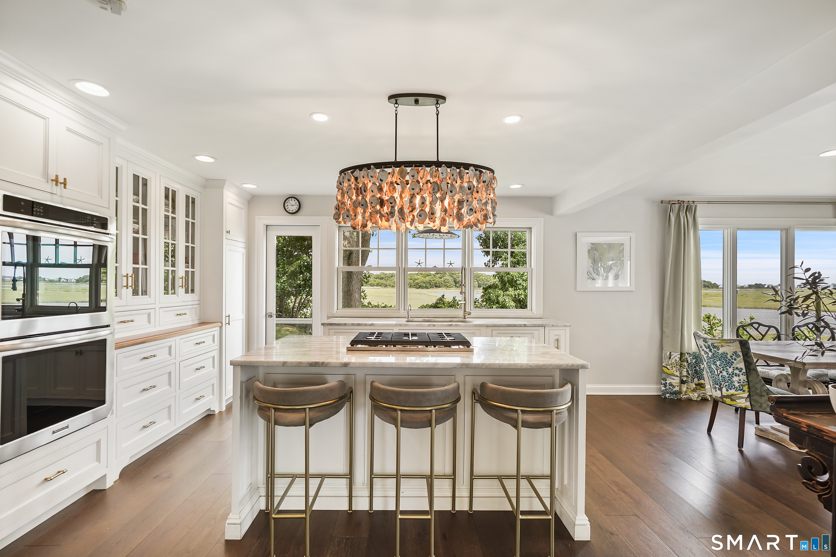 18 Sailors Lane Milford CT 06460