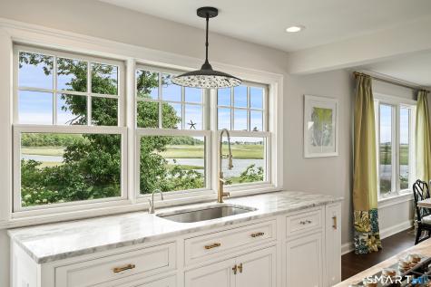 18 Sailors Lane Milford CT 06460