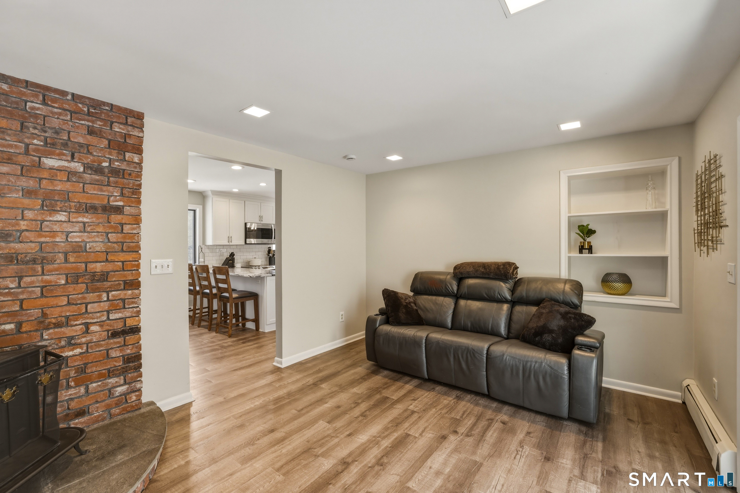 427 North Harwinton Avenue Plymouth CT 06786