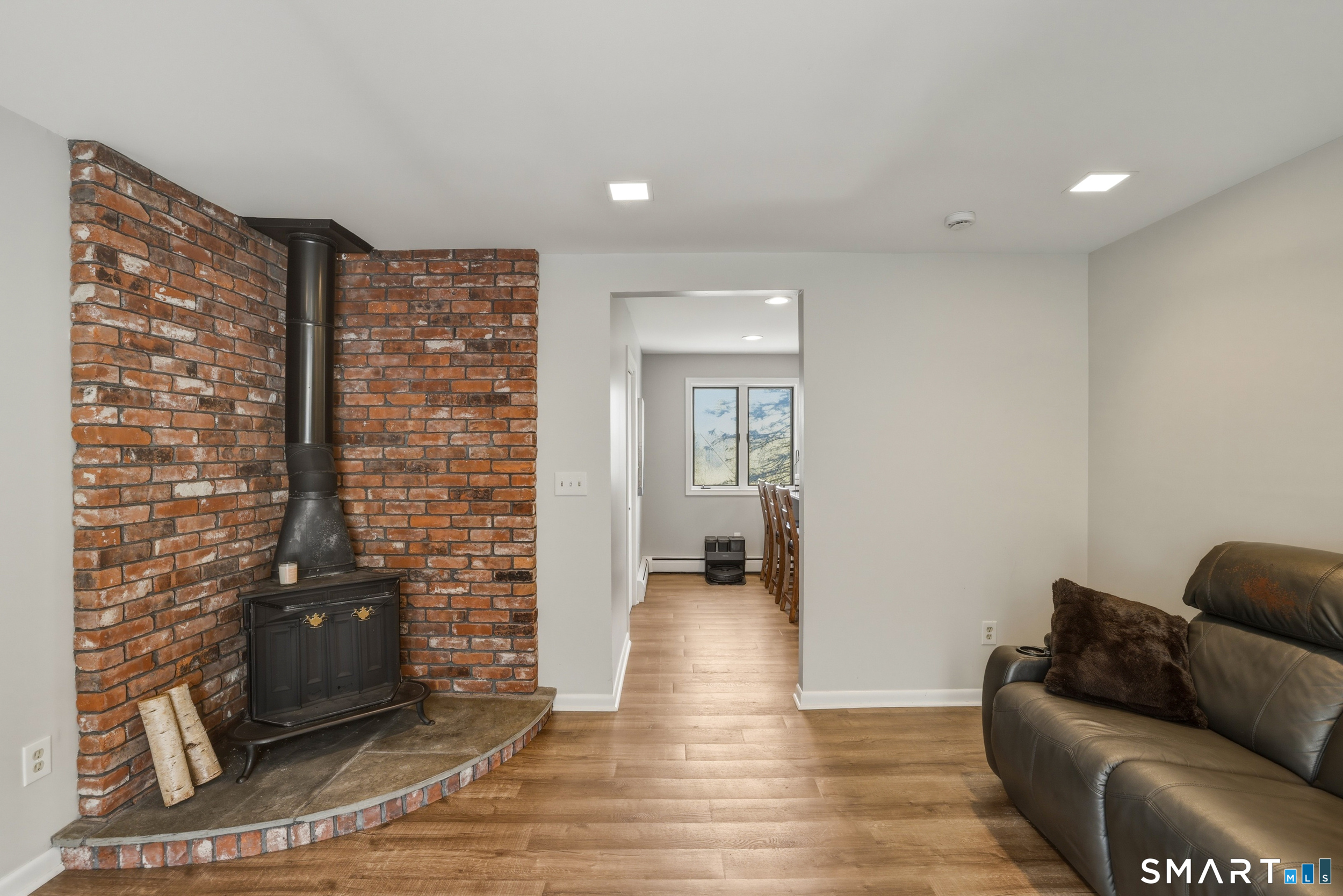 427 North Harwinton Avenue Plymouth CT 06786