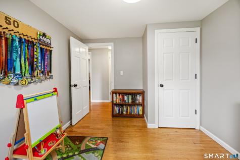 11 Schenone Court Plainville CT 06062