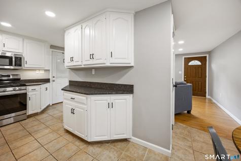 11 Schenone Court Plainville CT 06062