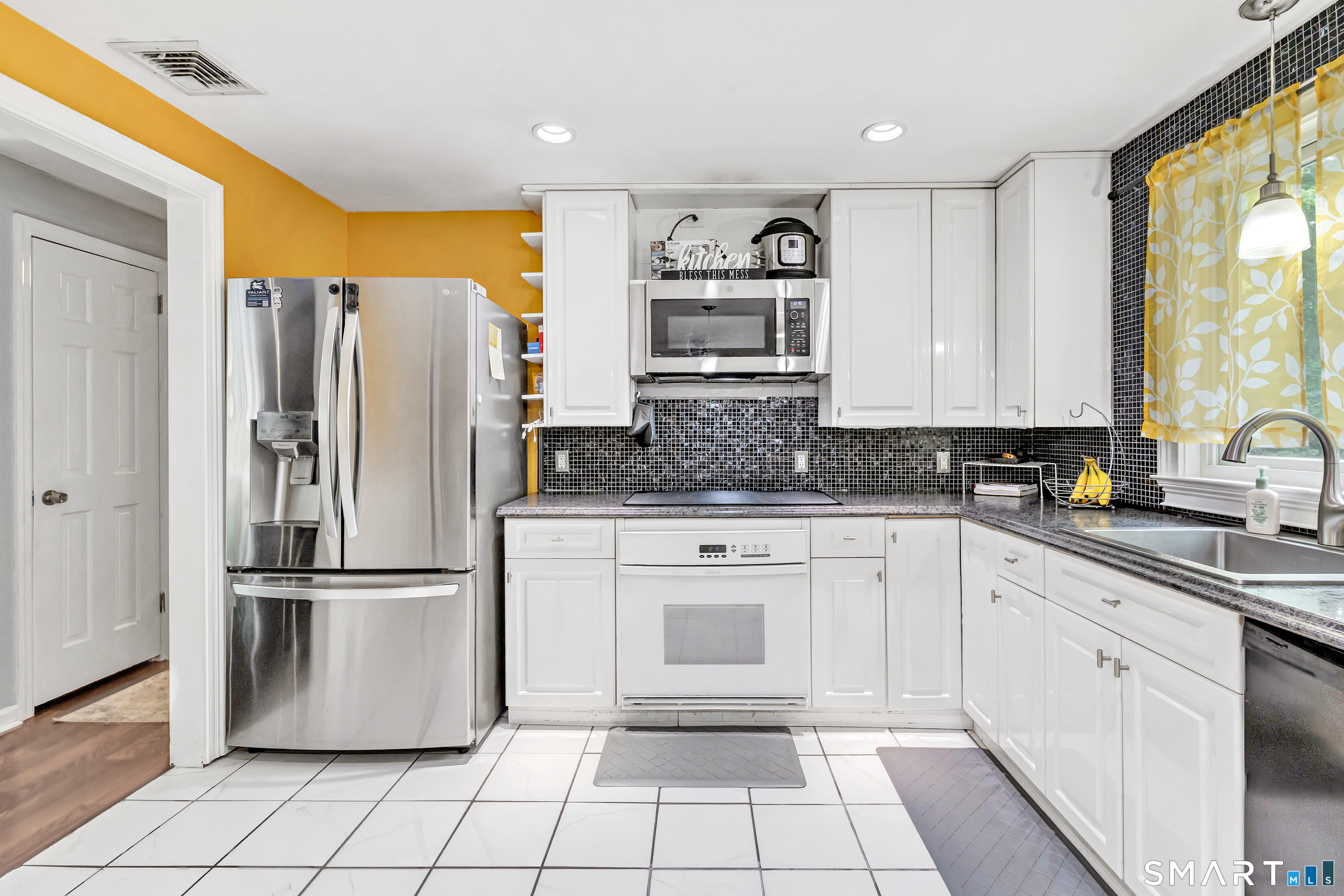 170 Longview Avenue Bristol CT 06010