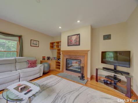15 Dilaj Drive Columbia CT 06237