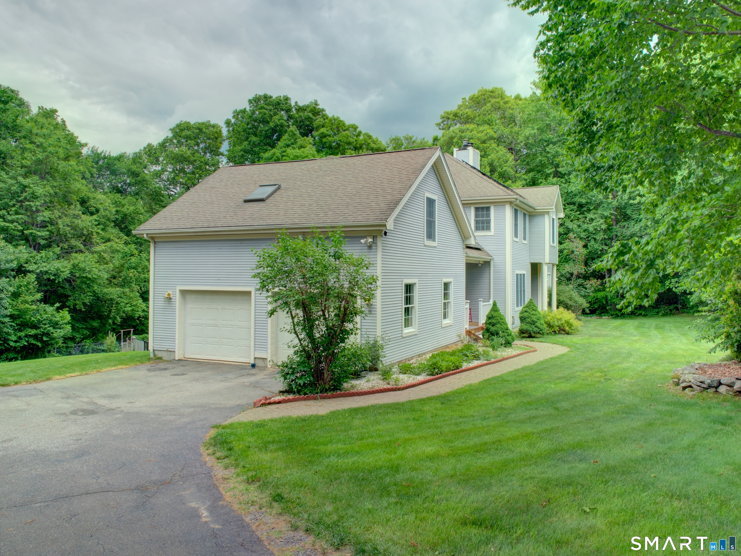 15 Dilaj Drive Columbia CT 06237