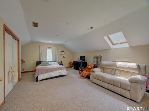 15 Dilaj Drive Columbia CT 06237