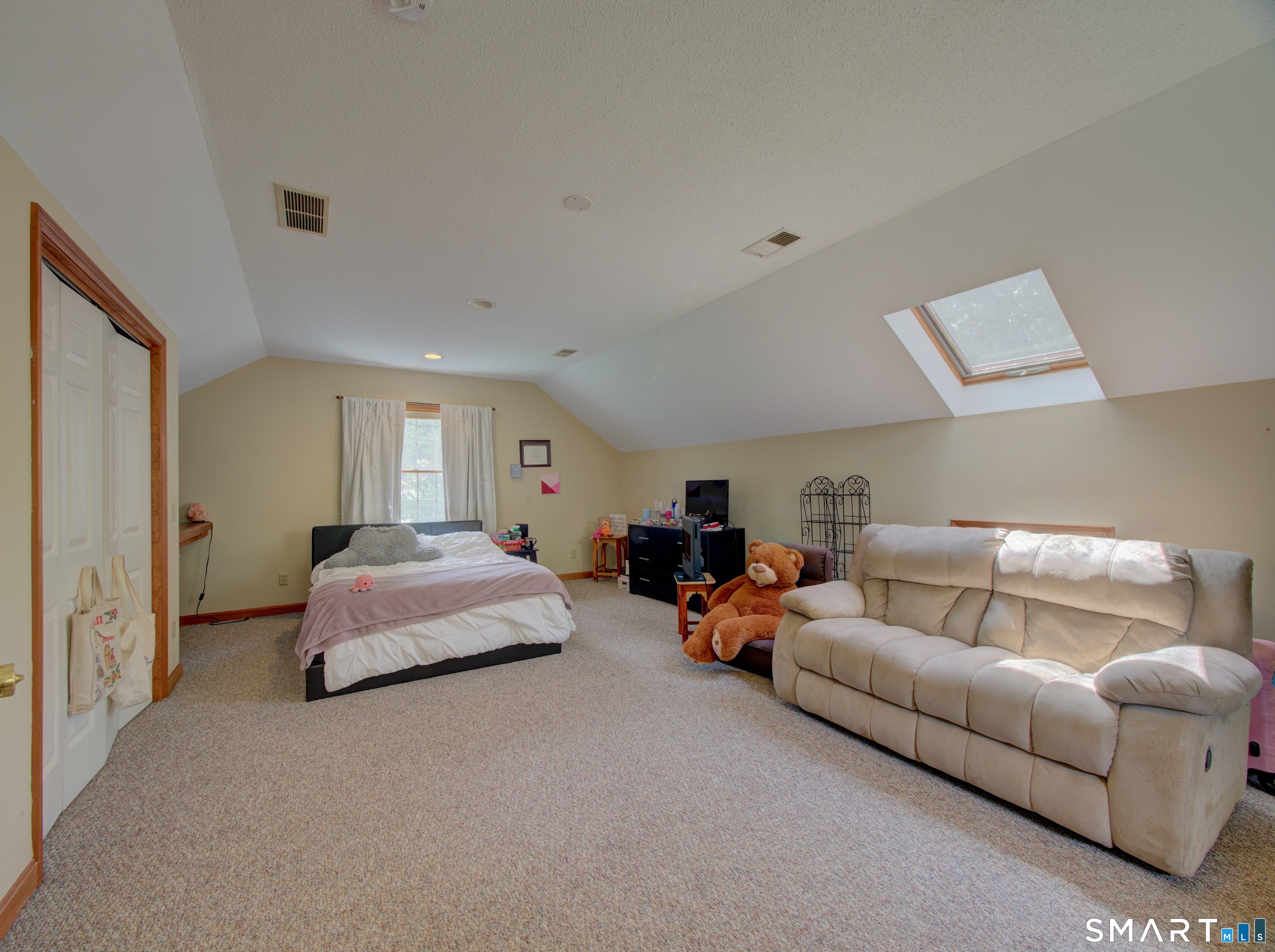 15 Dilaj Drive Columbia CT 06237