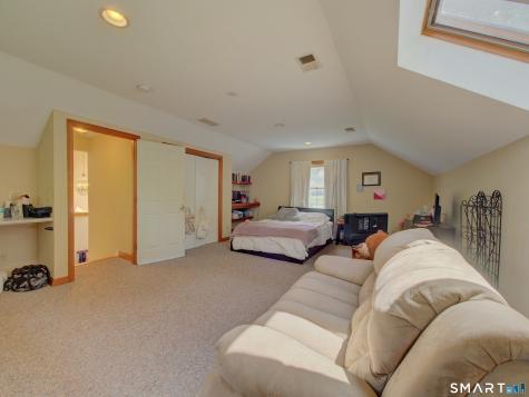 15 Dilaj Drive Columbia CT 06237