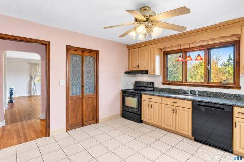 1511 Country Club Road Middletown CT 06457