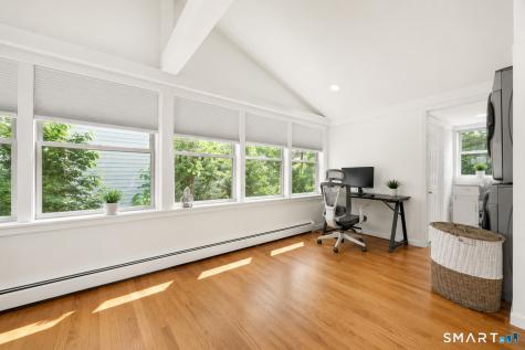 38 Carlisle Place Stamford CT 06902