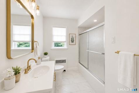 38 Carlisle Place Stamford CT 06902