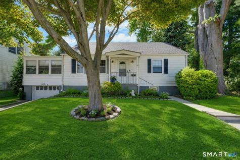 38 Carlisle Place Stamford CT 06902