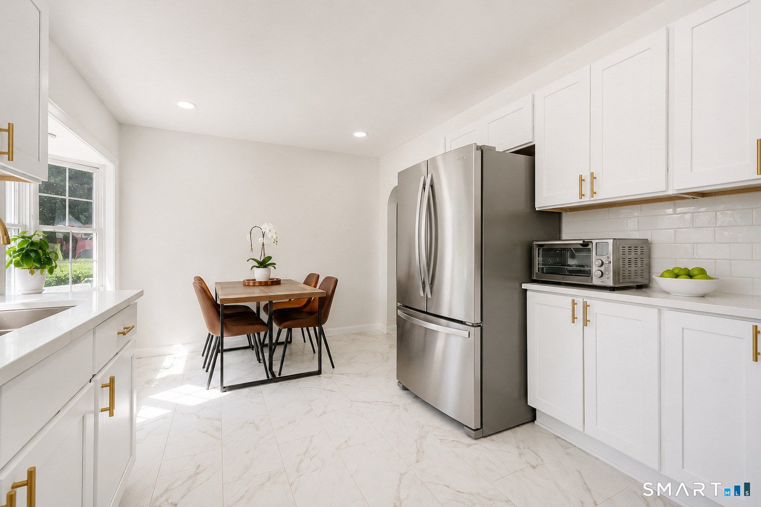 38 Carlisle Place Stamford CT 06902