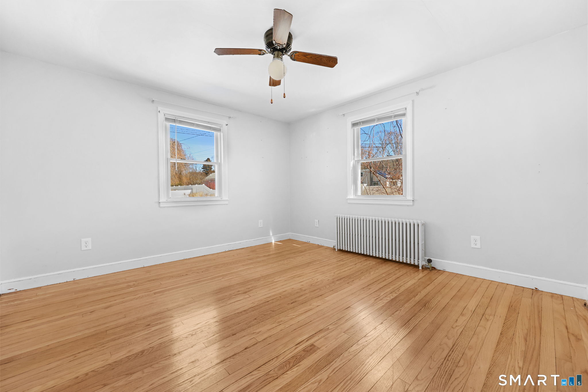 3 East Wood Street Waterford CT 06385