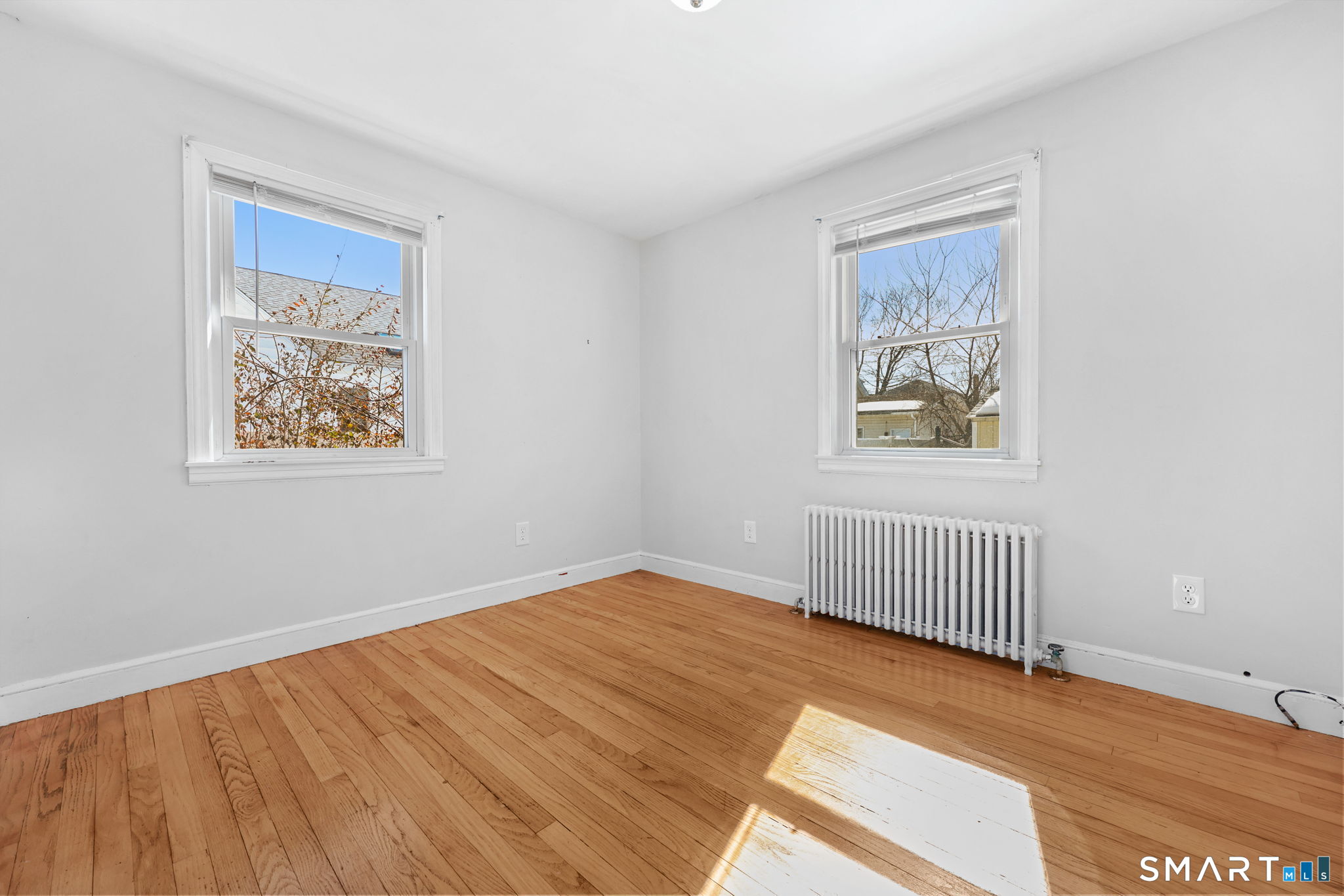 3 East Wood Street Waterford CT 06385