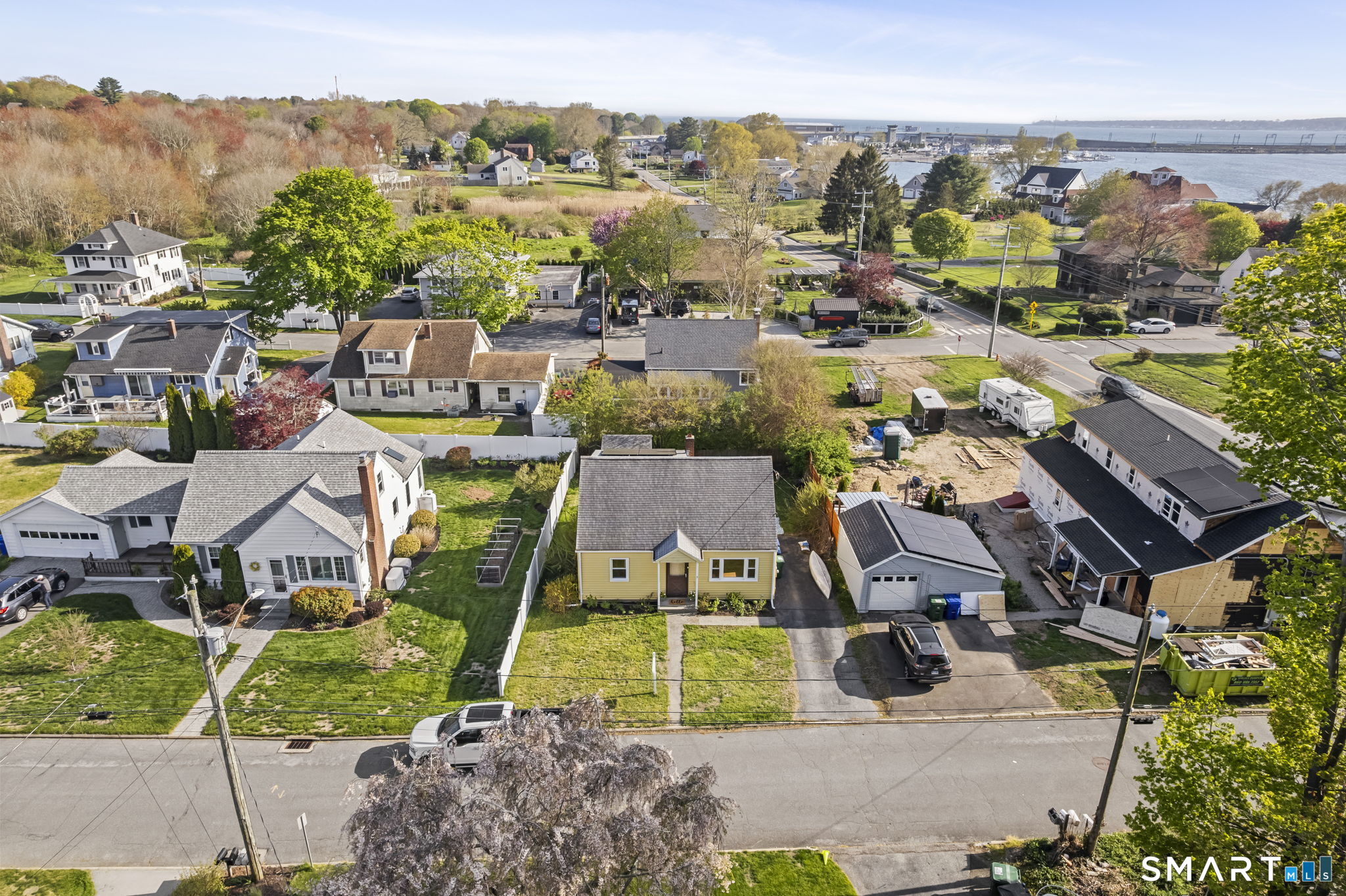 3 East Wood Street Waterford CT 06385