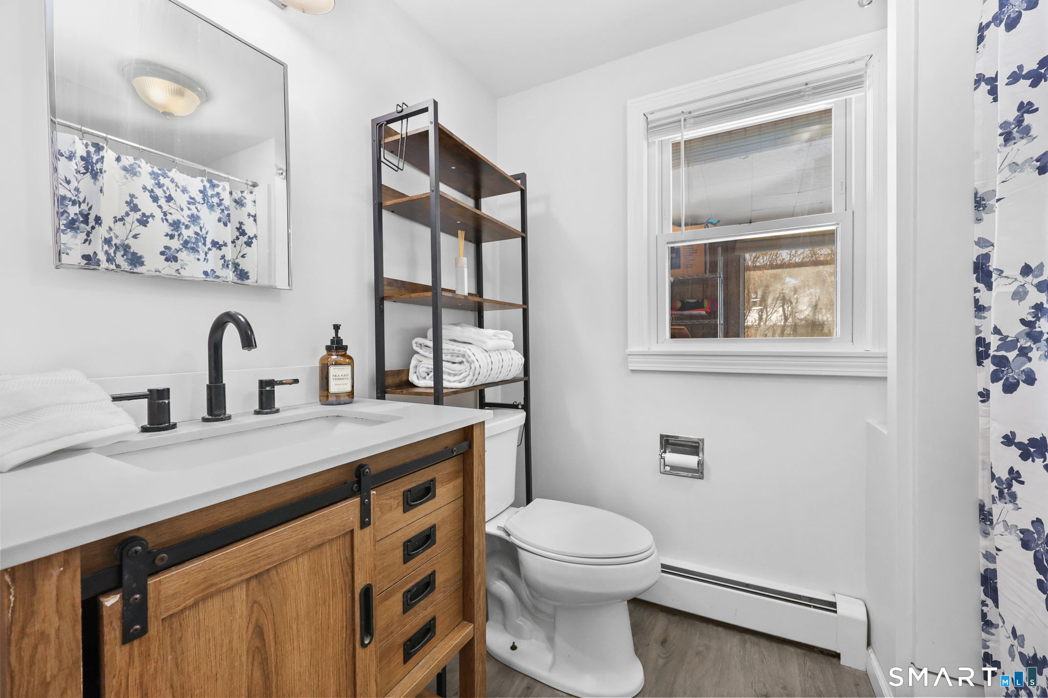 3 East Wood Street Waterford CT 06385