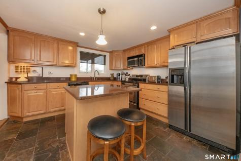 100 Pratt Road Clinton CT 06413