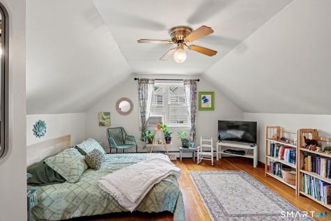 264 Roxbury Road East Lyme CT 06357