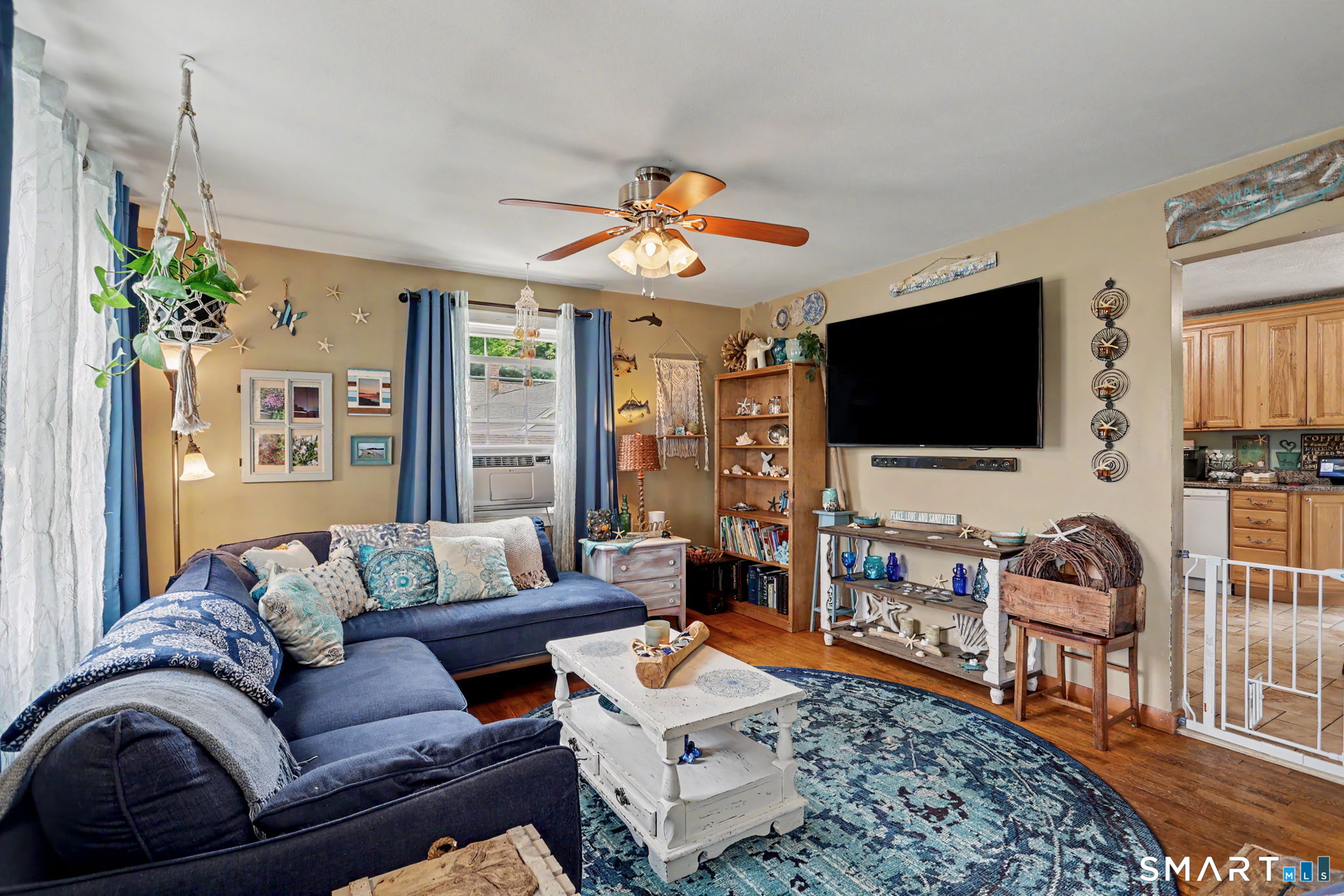 264 Roxbury Road East Lyme CT 06357