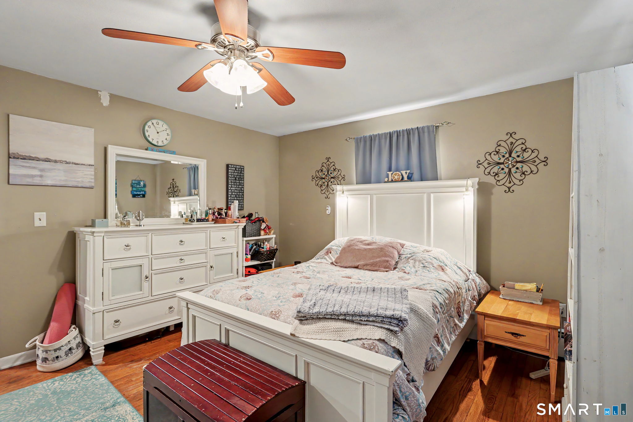 264 Roxbury Road East Lyme CT 06357