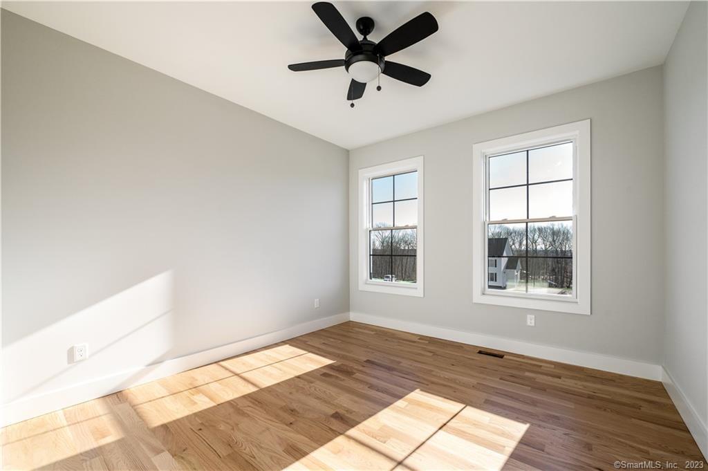 14 Pumpkin Grove East Lyme CT 06333