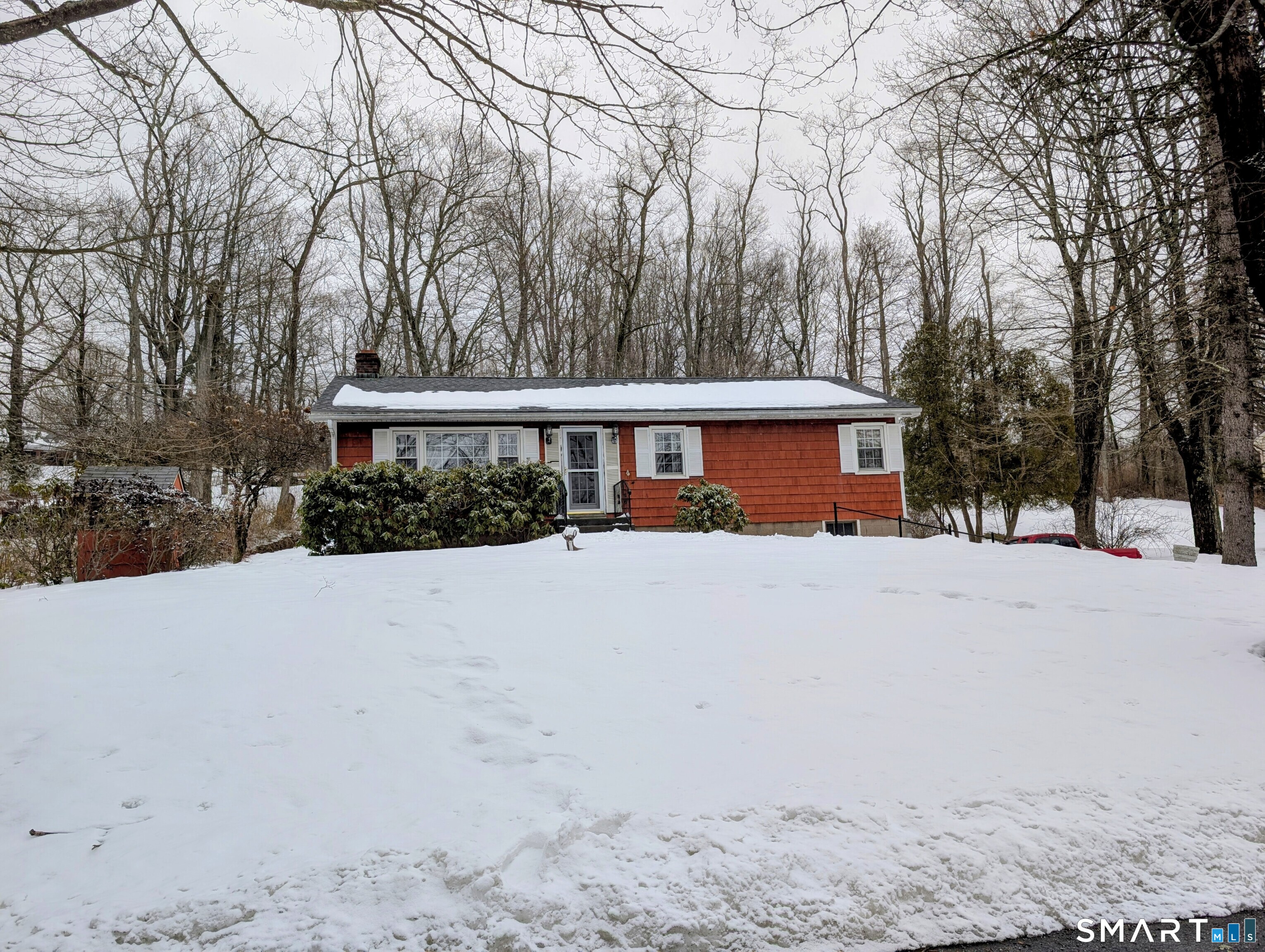 3 Frisbie Street New Fairfield CT 06812