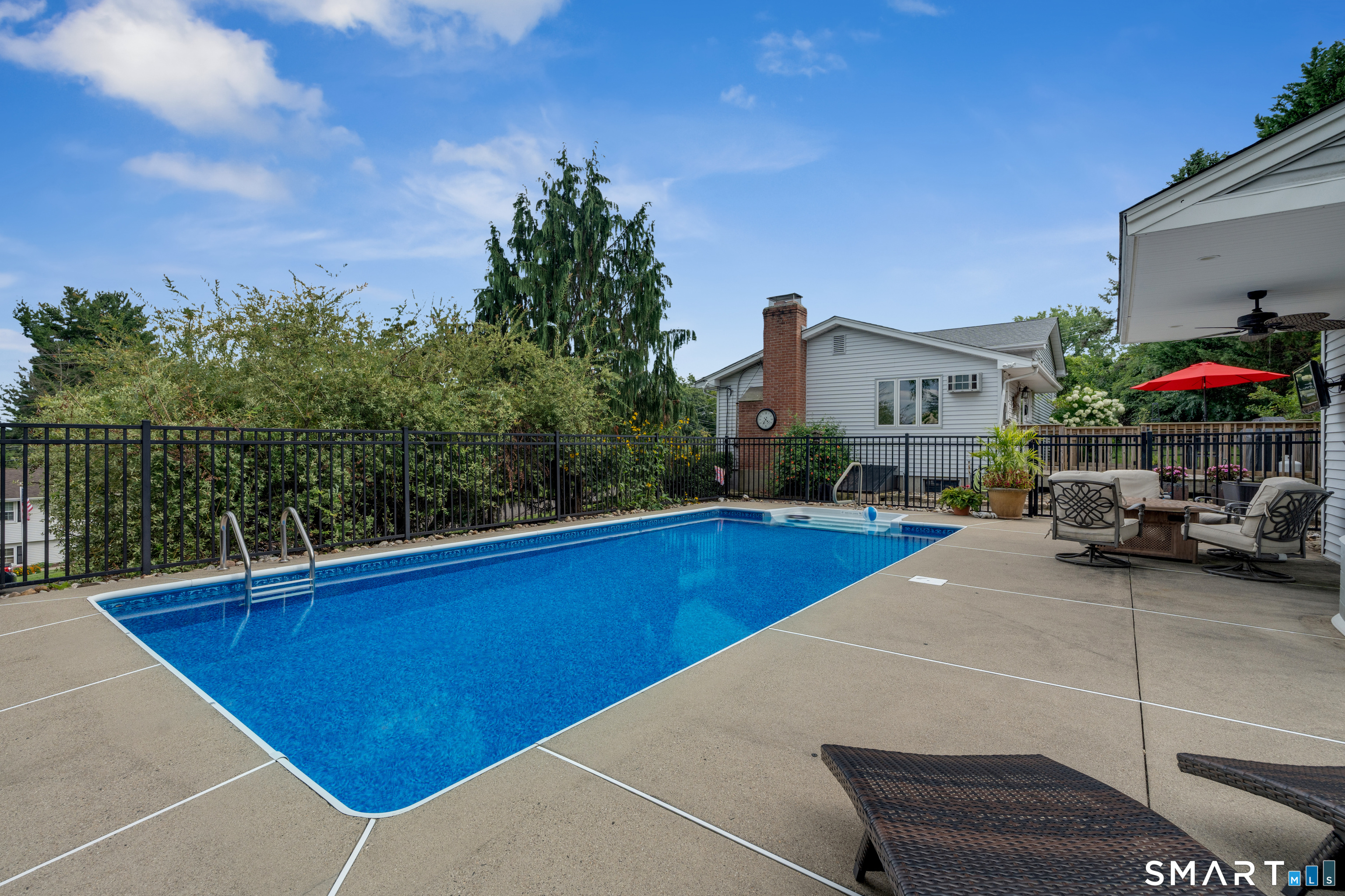 12 Farm Hill Road Meriden CT 06451