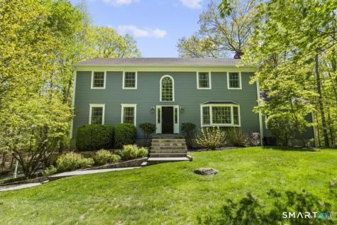33 Topledge Road Redding CT 06896