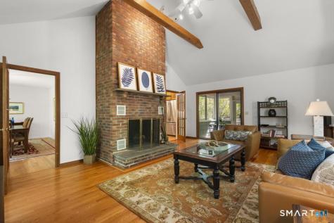 33 Topledge Road Redding CT 06896