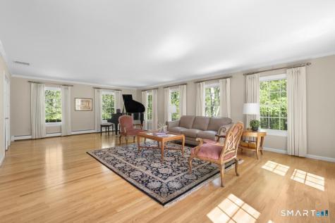 33 Topledge Road Redding CT 06896