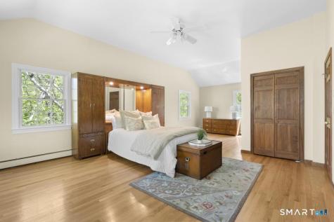 33 Topledge Road Redding CT 06896