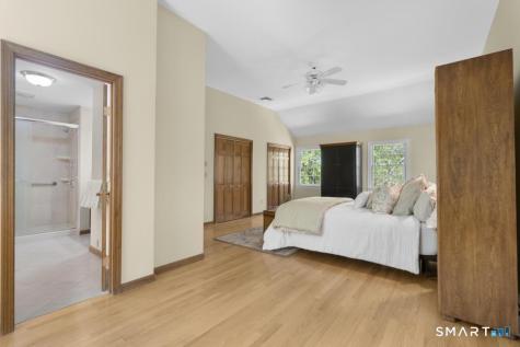 33 Topledge Road Redding CT 06896