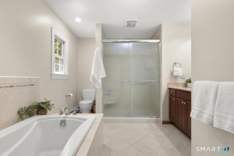 33 Topledge Road Redding CT 06896