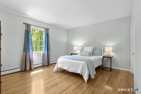 33 Topledge Road Redding CT 06896
