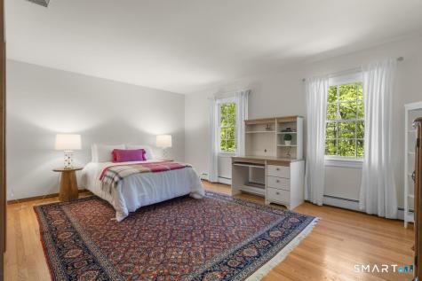 33 Topledge Road Redding CT 06896