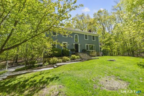 33 Topledge Road Redding CT 06896