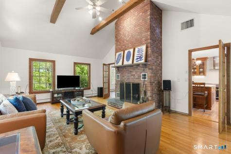 33 Topledge Road Redding CT 06896