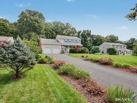 131 Hillside Lane Monroe CT 06468