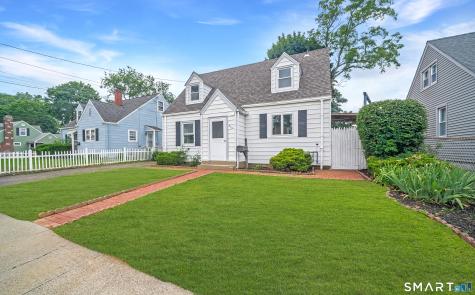476 Ruth Street Bridgeport CT 06606