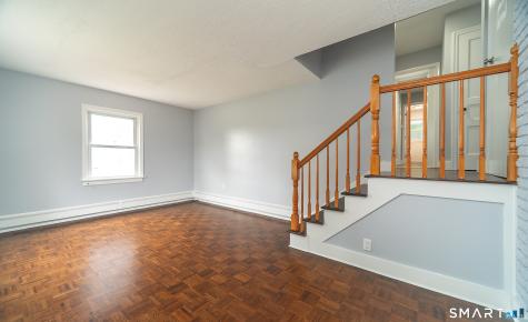 476 Ruth Street Bridgeport CT 06606
