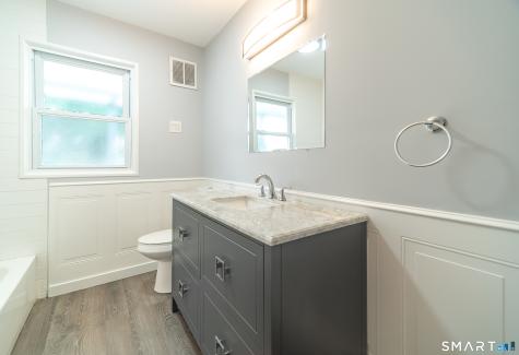 476 Ruth Street Bridgeport CT 06606