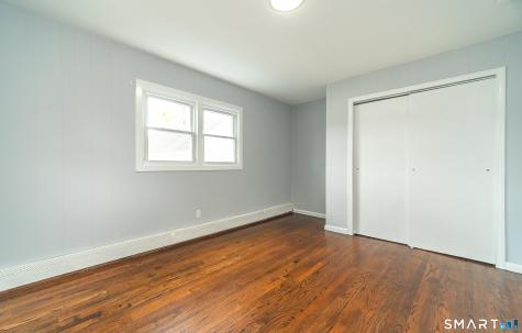 476 Ruth Street Bridgeport CT 06606